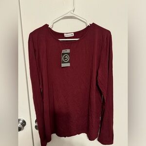 Burgundy essential tee 3x